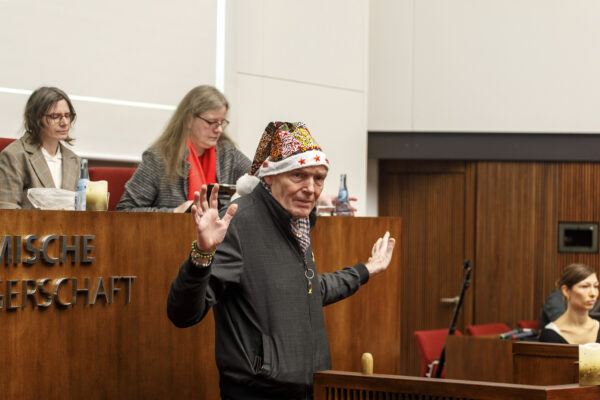 Gerald Wagner von der LAGS spricht im Parlament